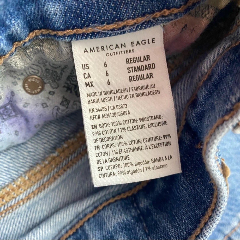 American Eagle Outfitters Distressed Jeans with colorful accents Wide Leg Size 6 - Picture 13 of 13